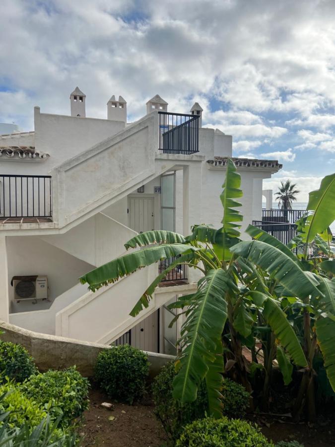 Apartment Sun Of Andalucia In First Beach Line With View On Africa Sitio de Calahonda Buitenkant foto